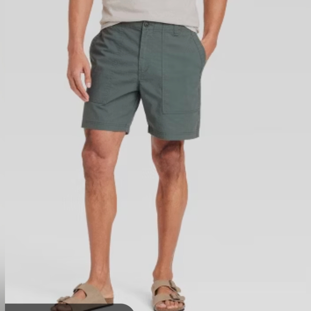 (NEW) GOODIELLOW Olive Green Men's Shorts Size:XL. PERFECT FOR SUMMER ⛱️🏝️🌼